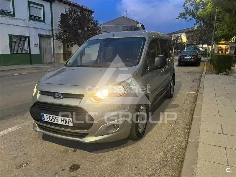 2015 Ford Tourneo