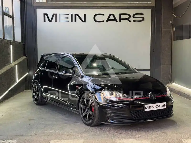 2015 Volkswagen GOLF