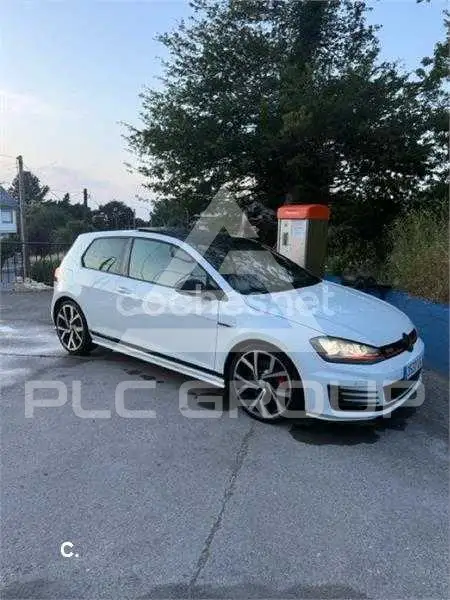 2015 Volkswagen GOLF