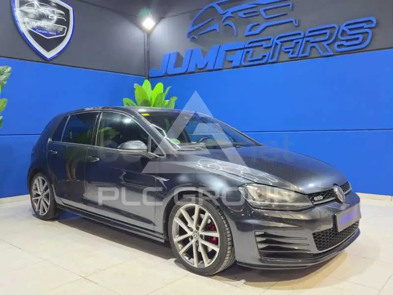 2015 Volkswagen GOLF