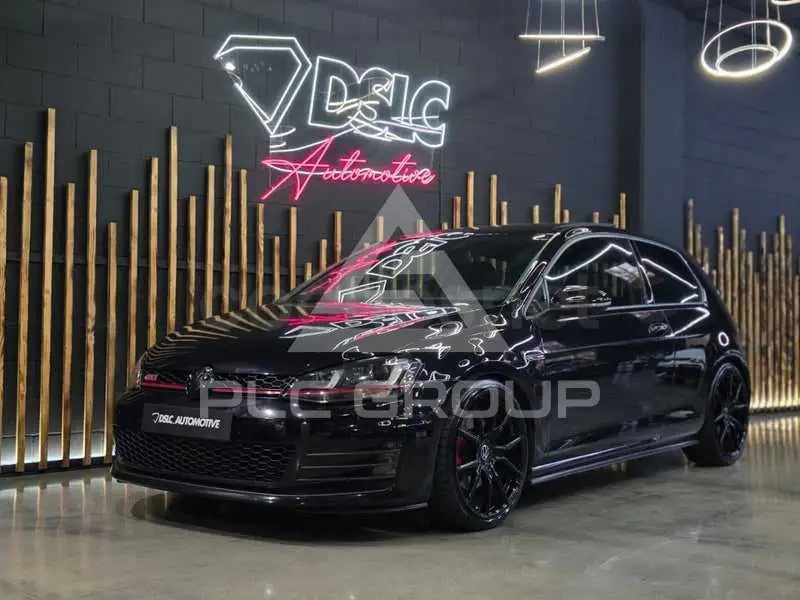 2015 Volkswagen GOLF