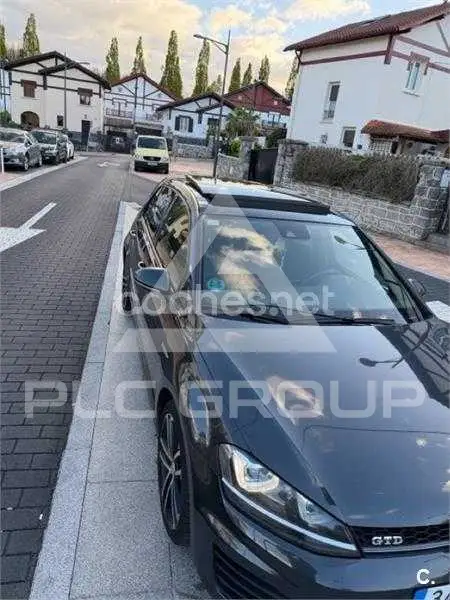 2015 Volkswagen GOLF