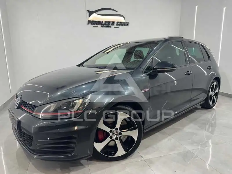2015 Volkswagen GOLF