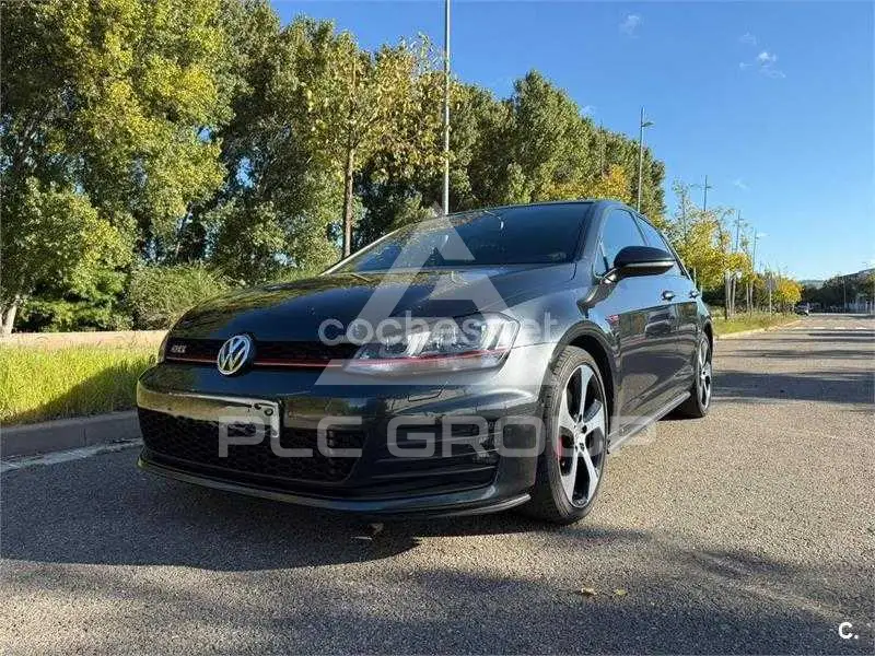 2015 Volkswagen GOLF