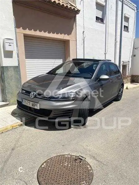 2015 Volkswagen GOLF