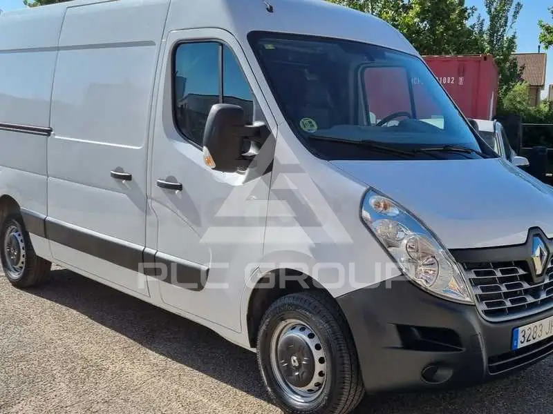 2015 Renault Master