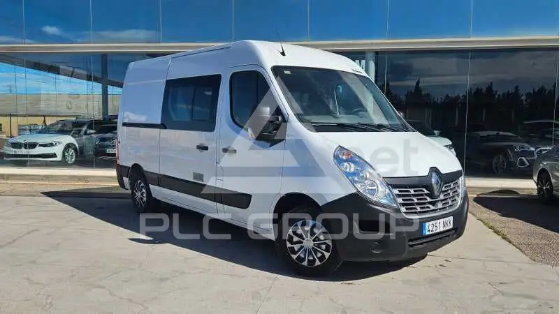 2015 Renault Master
