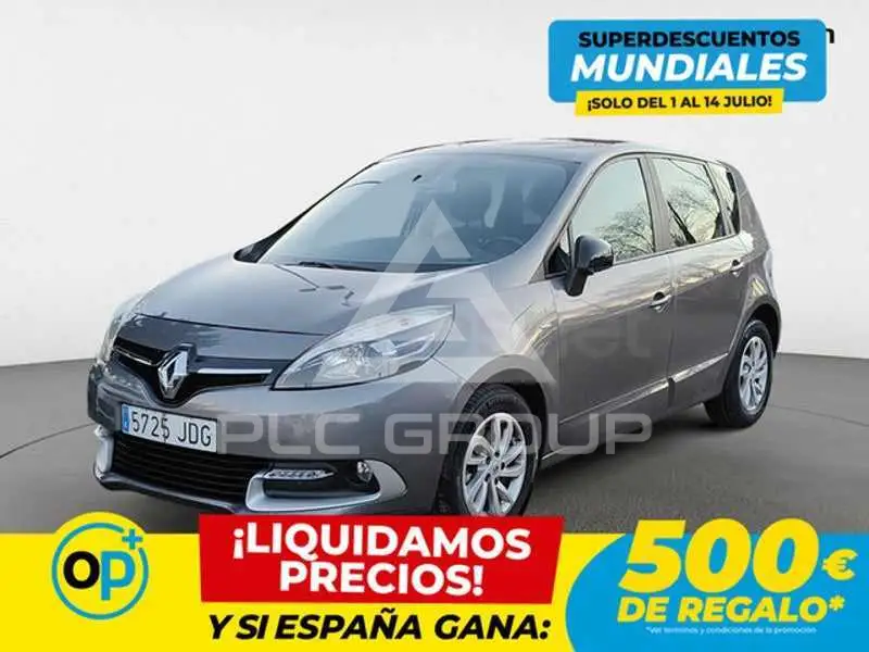 2015 Renault Scenic