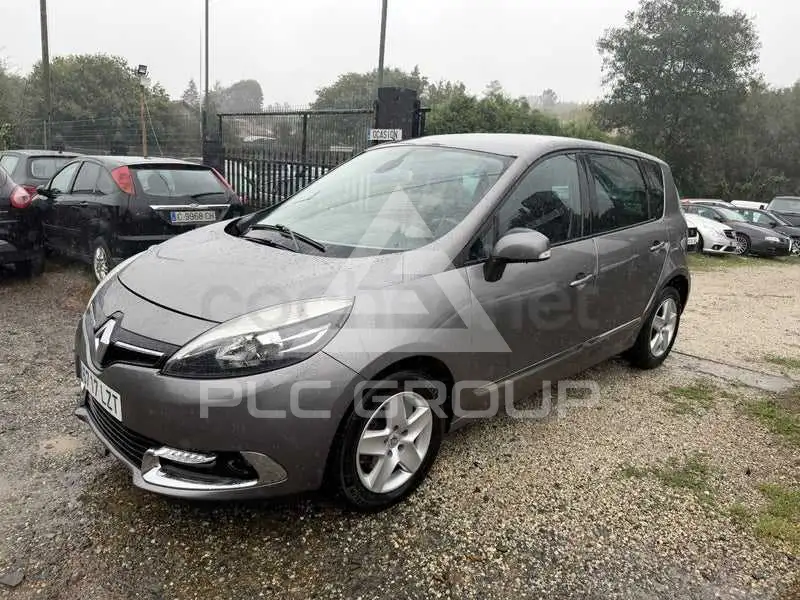 2015 Renault Scenic