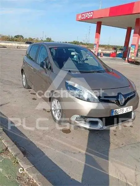 2015 Renault Scenic