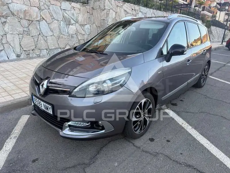 2015 Renault Scenic