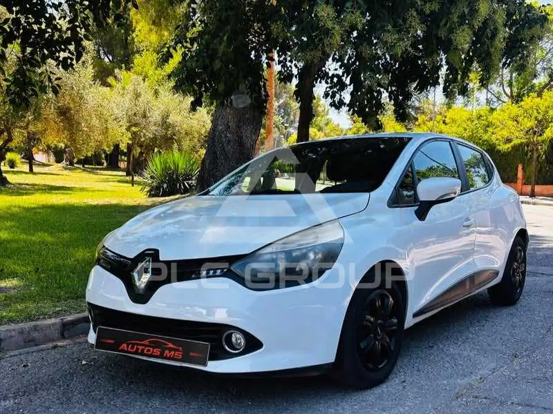 2015 Renault Clio