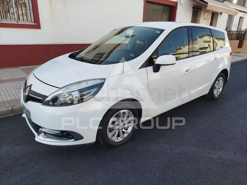 2015 Renault Grand Scenic