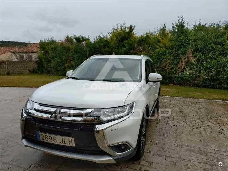 2016 Mitsubishi OUTLANDER