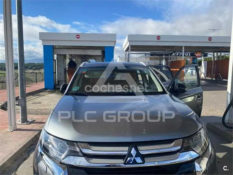 2016 Mitsubishi OUTLANDER
