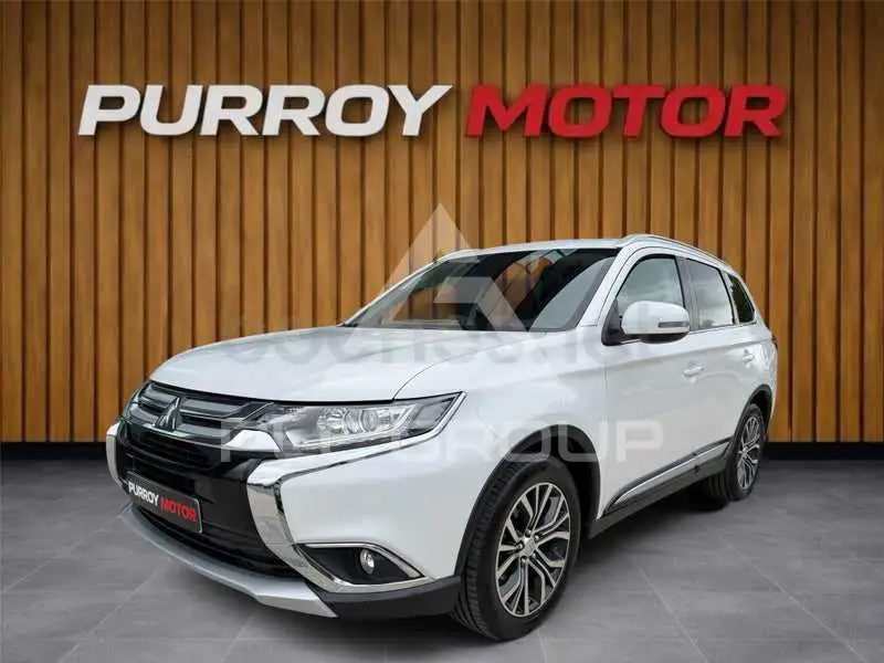 2016 Mitsubishi OUTLANDER