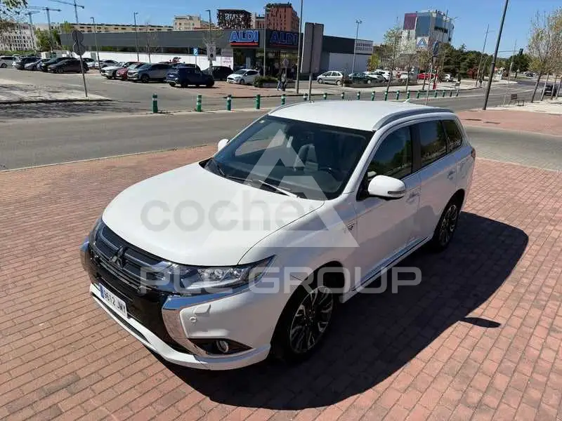 2016 Mitsubishi OUTLANDER