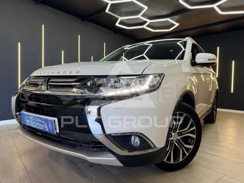 2016 Mitsubishi OUTLANDER
