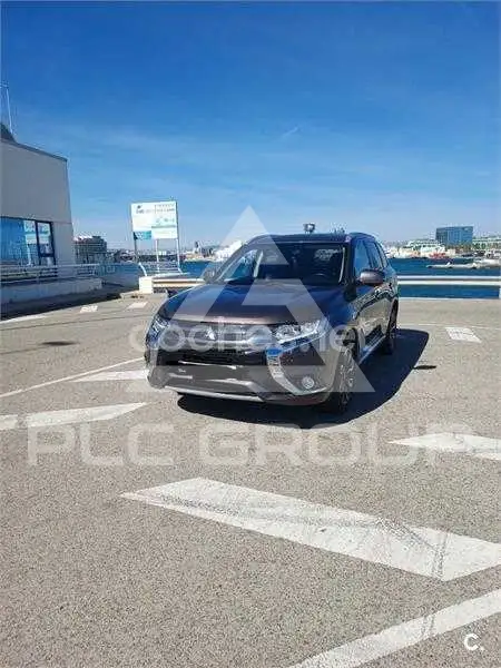 2016 Mitsubishi OUTLANDER