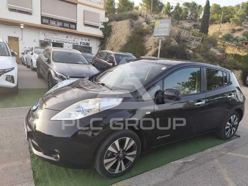2016 Nissan LEAF