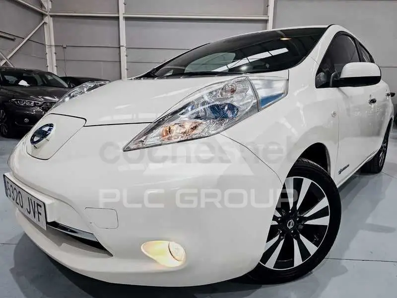 2016 Nissan LEAF