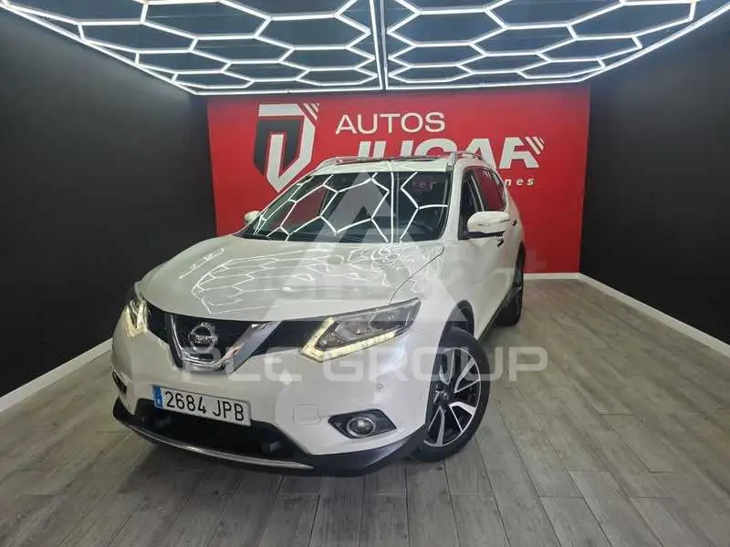 2016 Nissan X-TRAIL