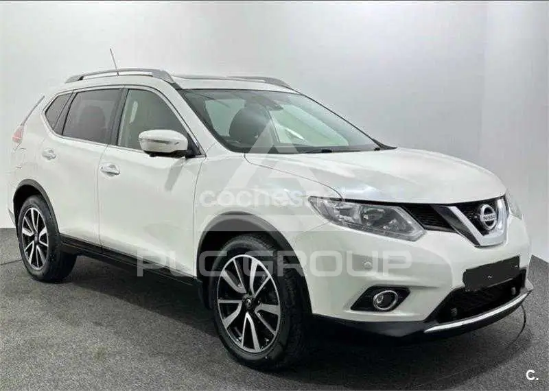 2016 Nissan X-TRAIL