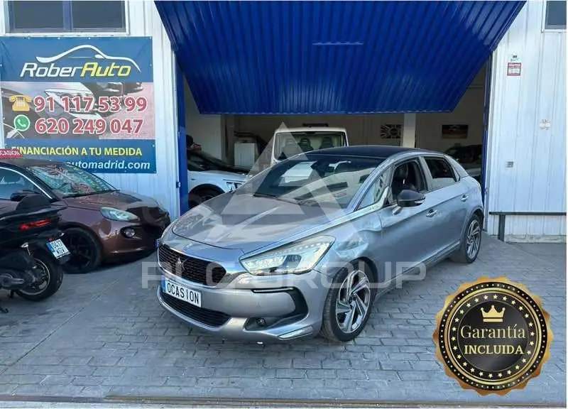 2016 DS DS5