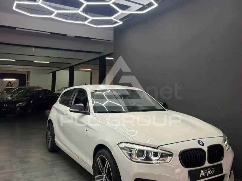2016 BMW 1 series