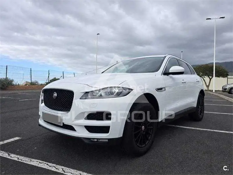 2016 Jaguar F-PACE