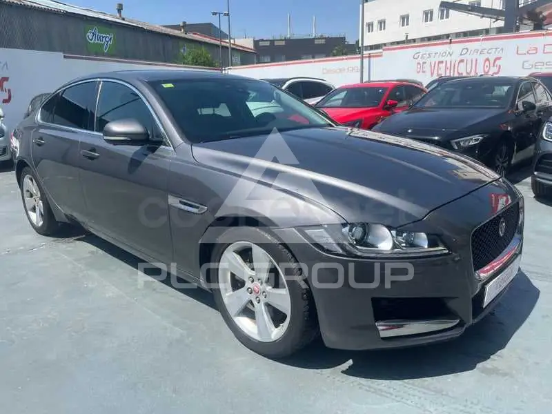 2016 Jaguar XF