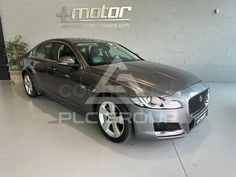 2016 Jaguar XF