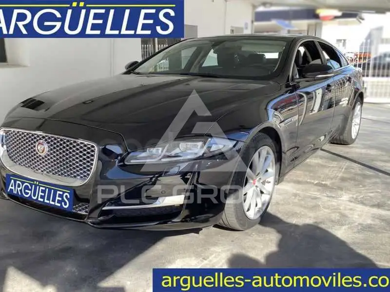 2016 Jaguar XJ