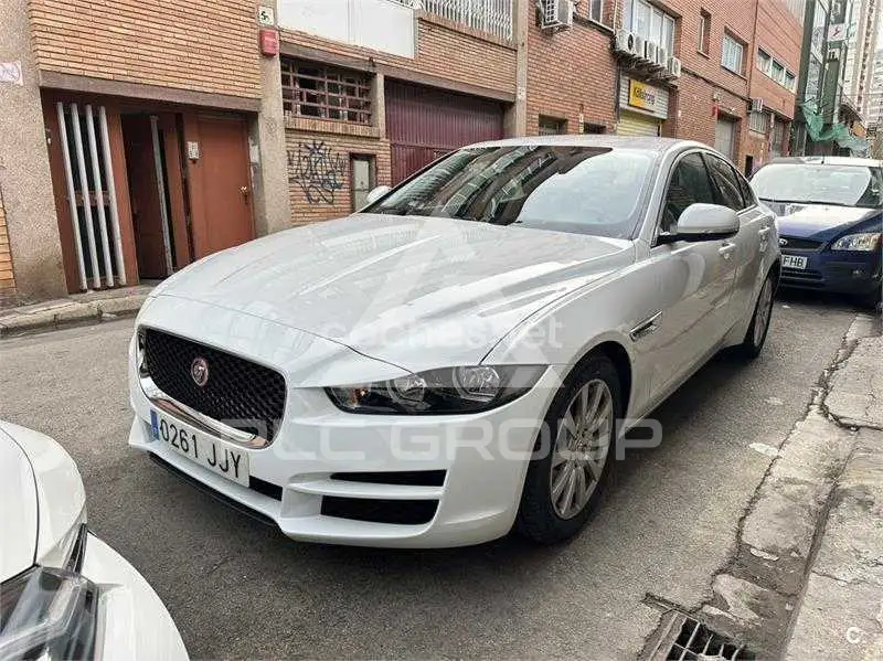 2016 Jaguar XE