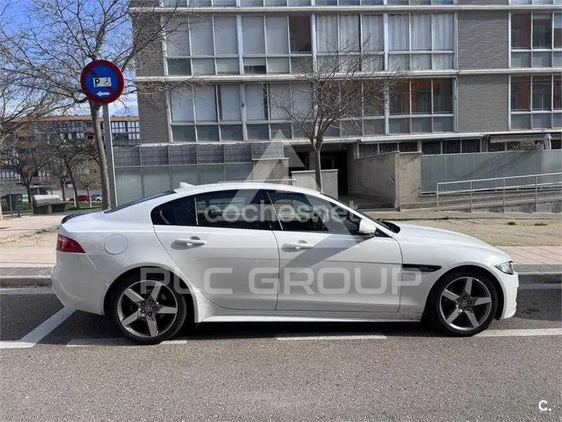 2016 Jaguar XE