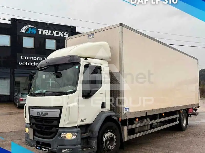 2016 DAF 