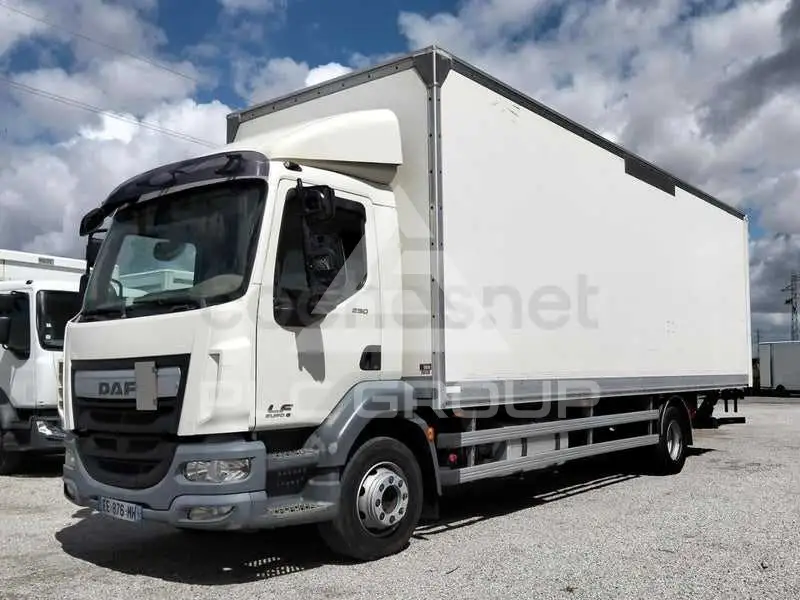 2016 DAF 