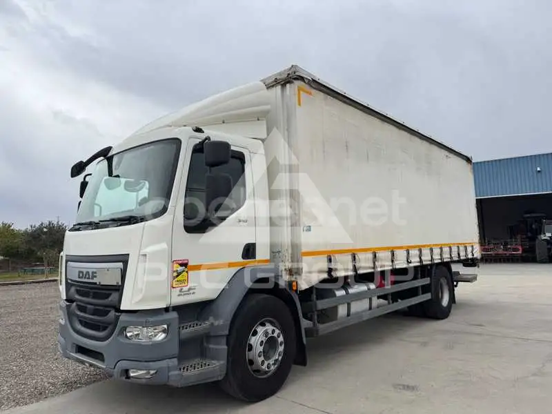 2016 DAF 