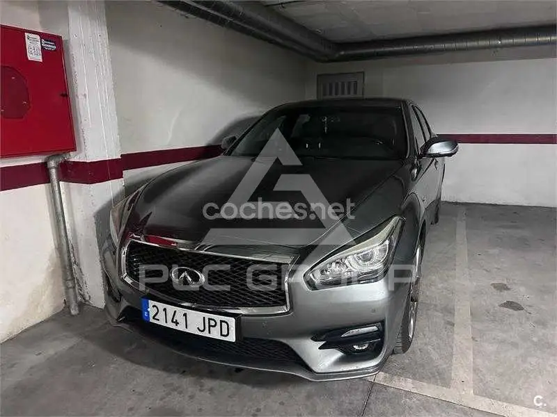 2016 Infinity Q70