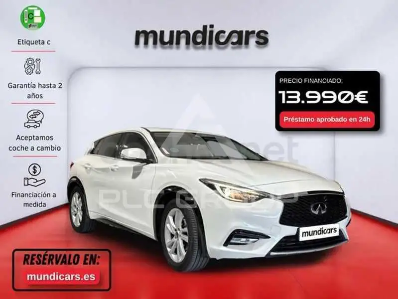 2016 Infinity Q30