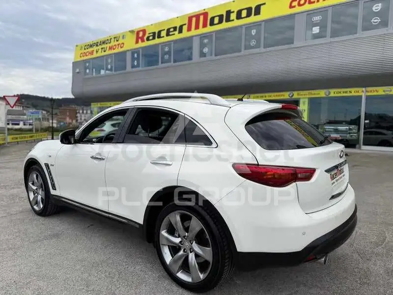 2016 Infinity QX70