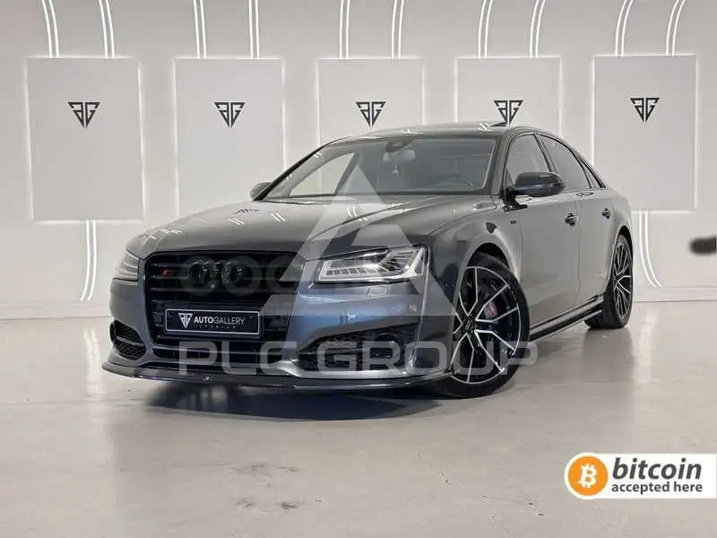 2016 Audi A8