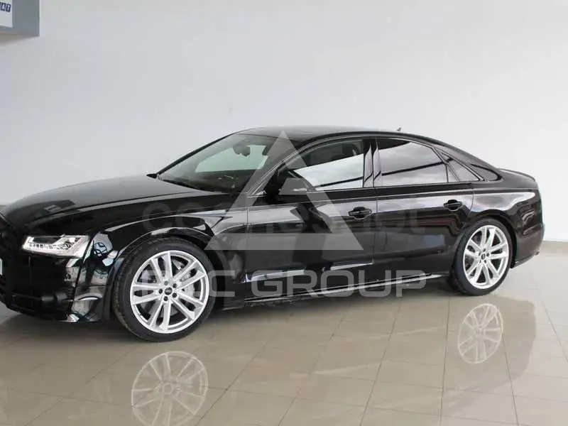 2016 Audi S8