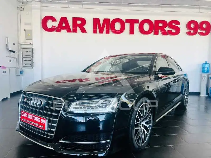2016 Audi S8