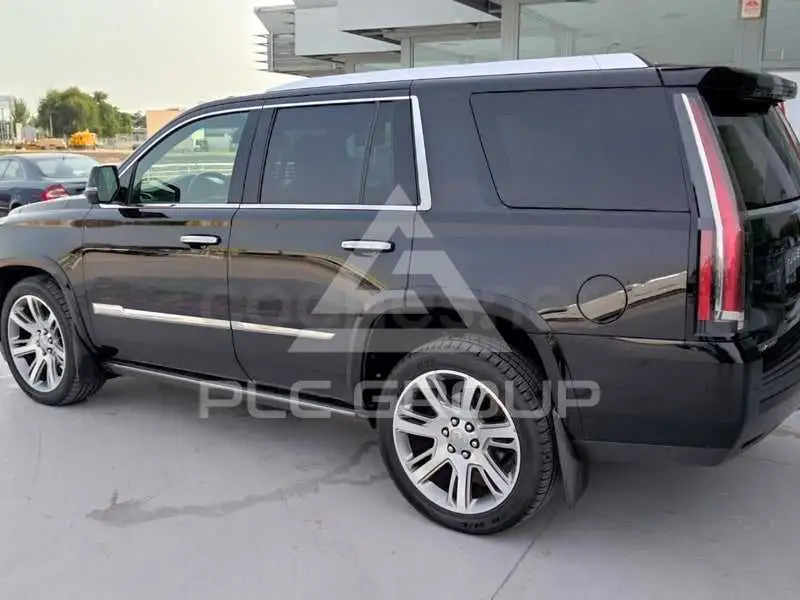 2016 Cadillac ESCALADE
