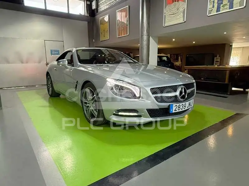 2016 Mercedes Benz SL-Class
