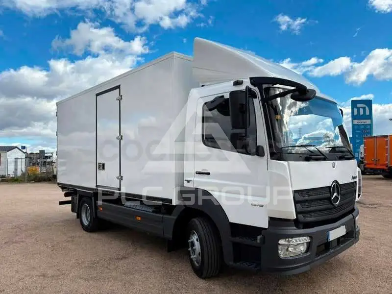 2016 Mercedes Benz 