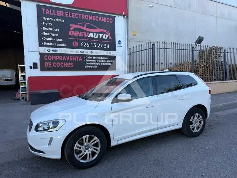 2016 Volvo XC60