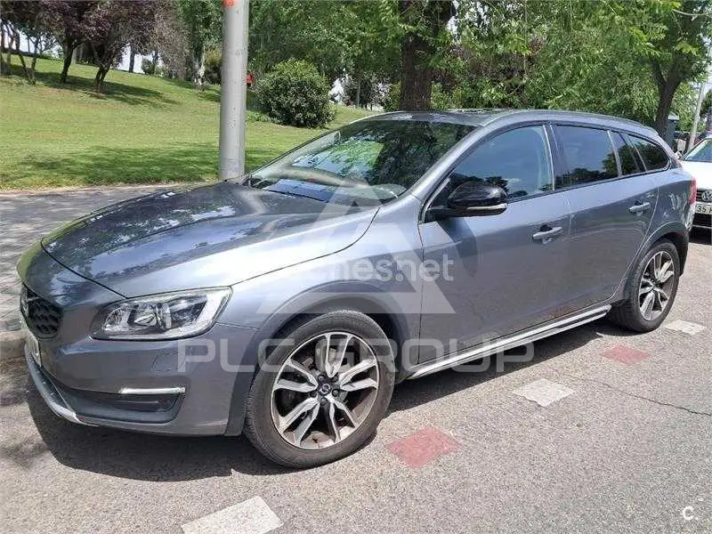 2016 Volvo V60