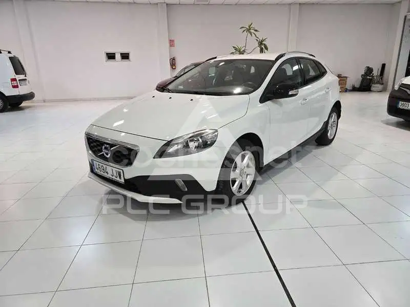 2016 Volvo V40